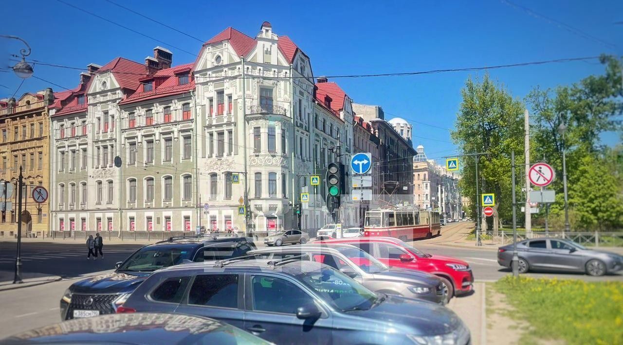 торговое помещение г Санкт-Петербург метро Спортивная пр-кт Добролюбова 1/79 фото 9