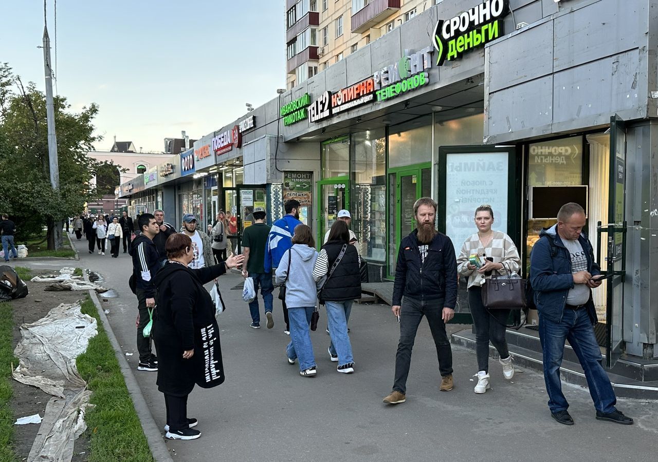 торговое помещение г Москва метро Щелковская ул Уральская 1 фото 2