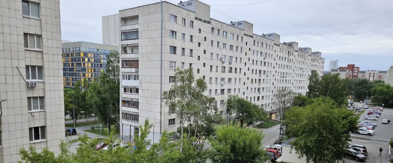 квартира г Тюмень р-н Ленинский ул 50 лет Октября 62ак/2 фото 32