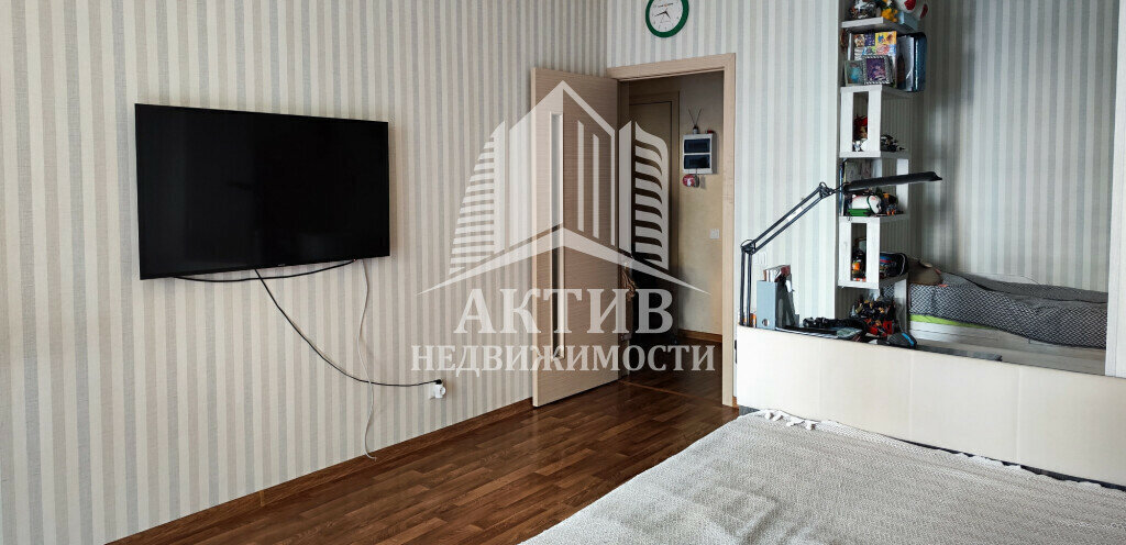 квартира г Красноярск р-н Свердловский ул Карамзина 22 фото 15