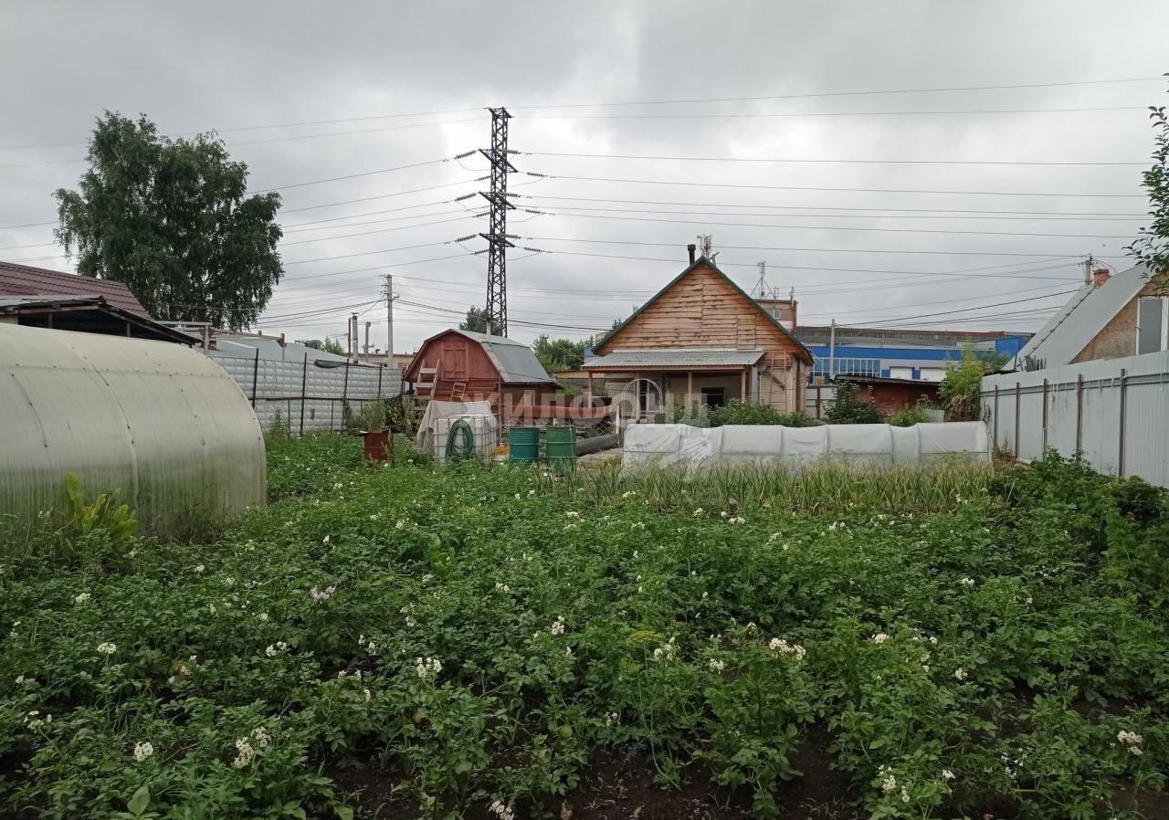 дом г Новосибирск метро Площадь Гарина-Михайловского р-н Ленинский ул Большая фото 8