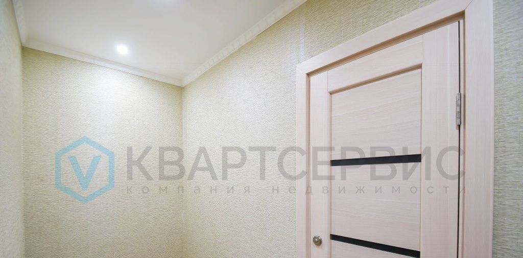 квартира г Омск р-н Кировский ул Дианова 12/1 фото 8