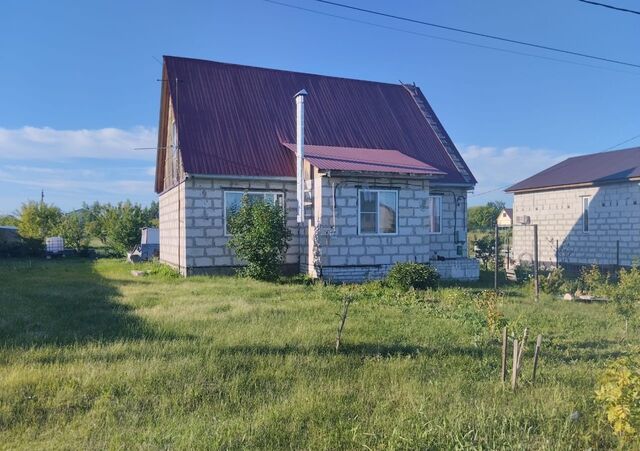 дом ул 50 лет Космонавтики Большесамовецкий сельсовет, Грязи фото