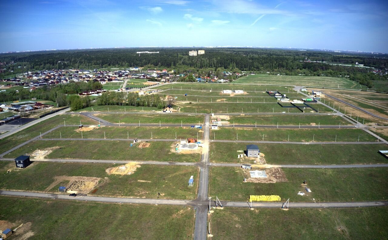 земля городской округ Домодедово д Ильинское 9750 км, пос. Новое Ильинское, 197, Домодедово, Новокаширское шоссе фото 3