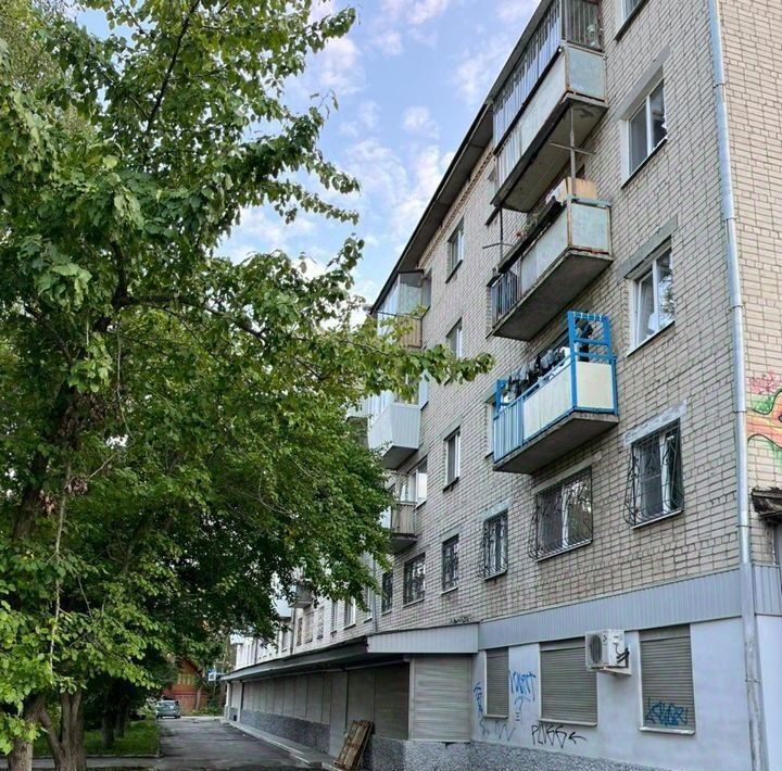 квартира г Екатеринбург р-н Кировский ул Камчатская 43 фото 1