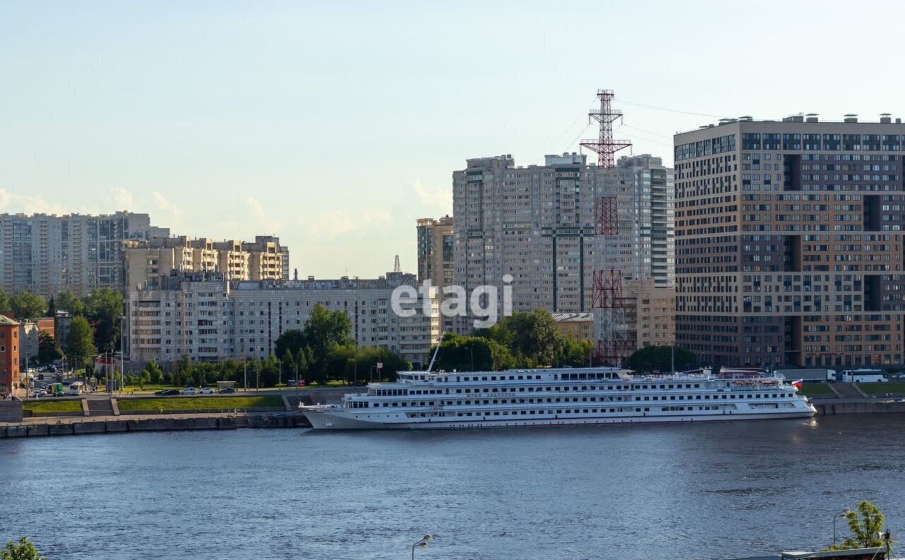 квартира г Санкт-Петербург метро Ломоносовская наб Октябрьская 86к/2 фото 19