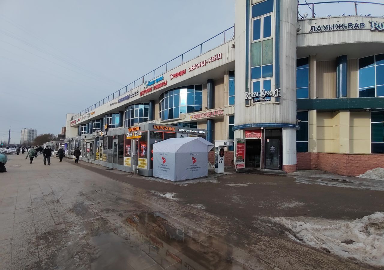 торговое помещение г Санкт-Петербург метро Проспект Большевиков р-н муниципальный округ Правобережный пр-кт Пятилеток 2 фото 1