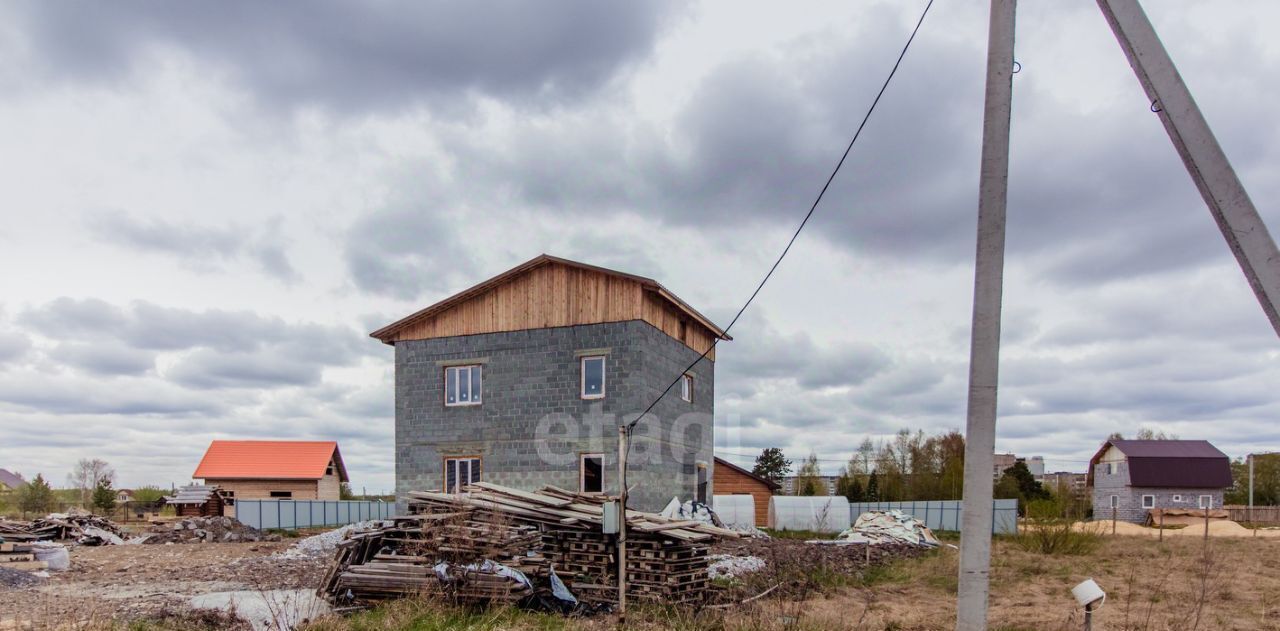 дом г Нижний Тагил бул. Сиреневый фото 16