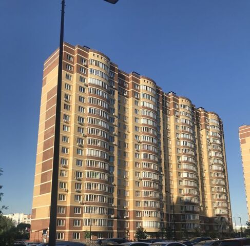 п Воскресенское метро Бунинская аллея дом 122к/2 фото