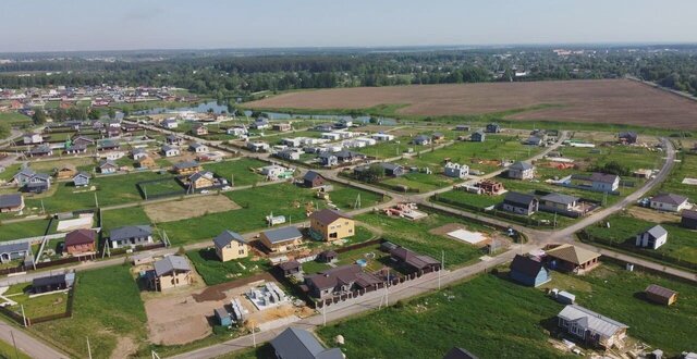 направление Павелецкое (юго-восток) ш Новокаширское 9763 км, коттеджный пос. Ульянкины Горки, Домодедово фото