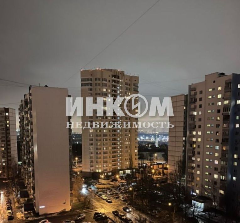 квартира г Москва метро Крылатское б-р Осенний 12к/10 фото 14