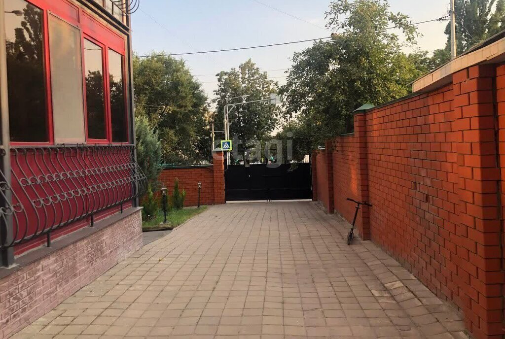 квартира г Белгород ул 3 Интернационала 70 фото 7