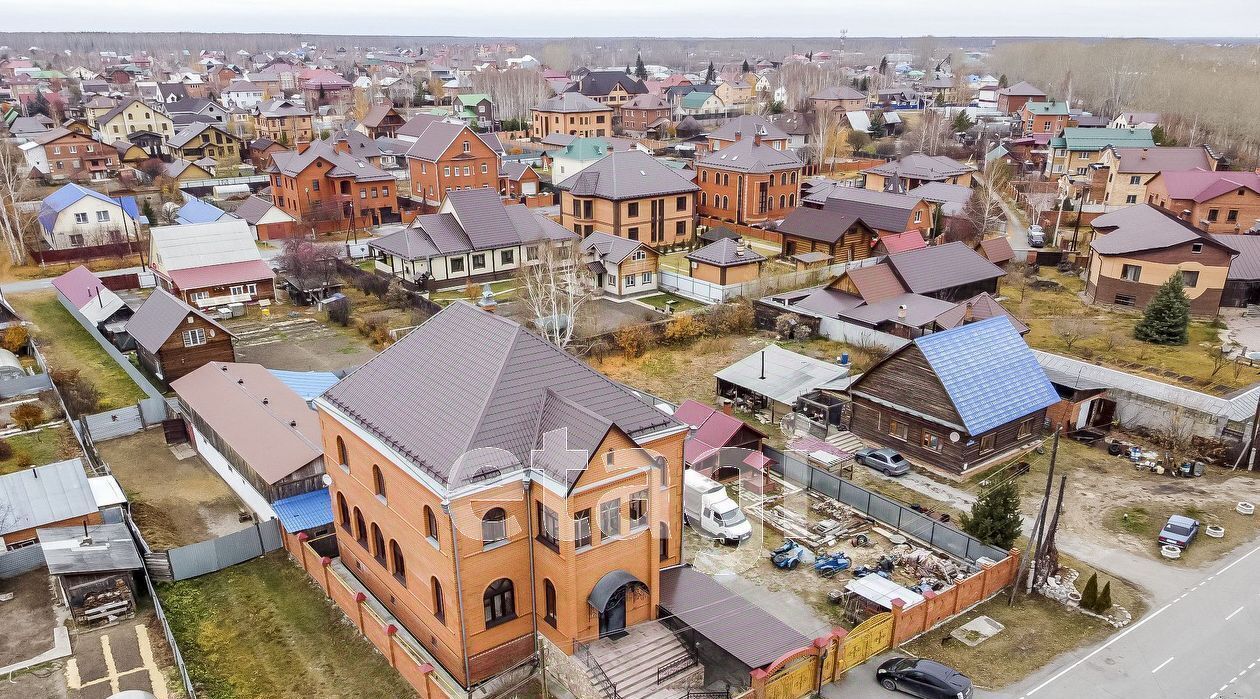 дом г Тюмень п Березняковский р-н Центральный ул Карельская фото 3