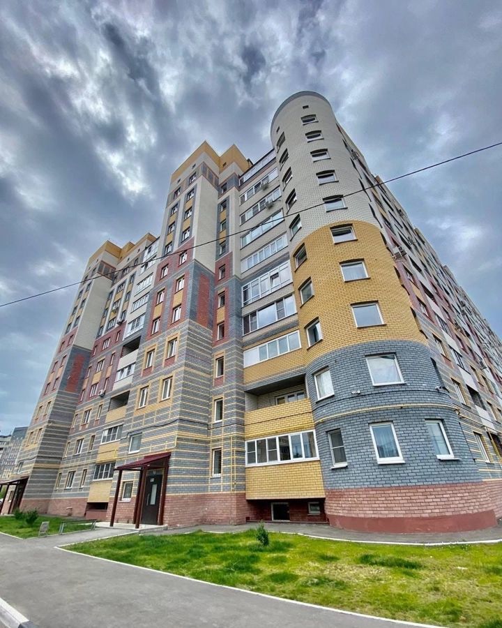 квартира г Бор ул Луначарского 214 фото 1