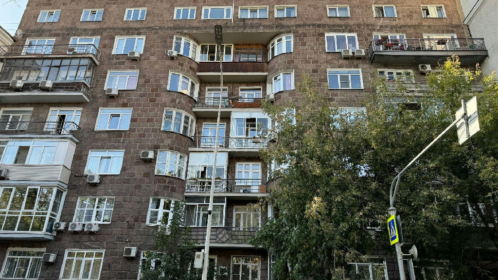 квартира г Москва метро Арбатская б-р Гоголевский 27 фото 2