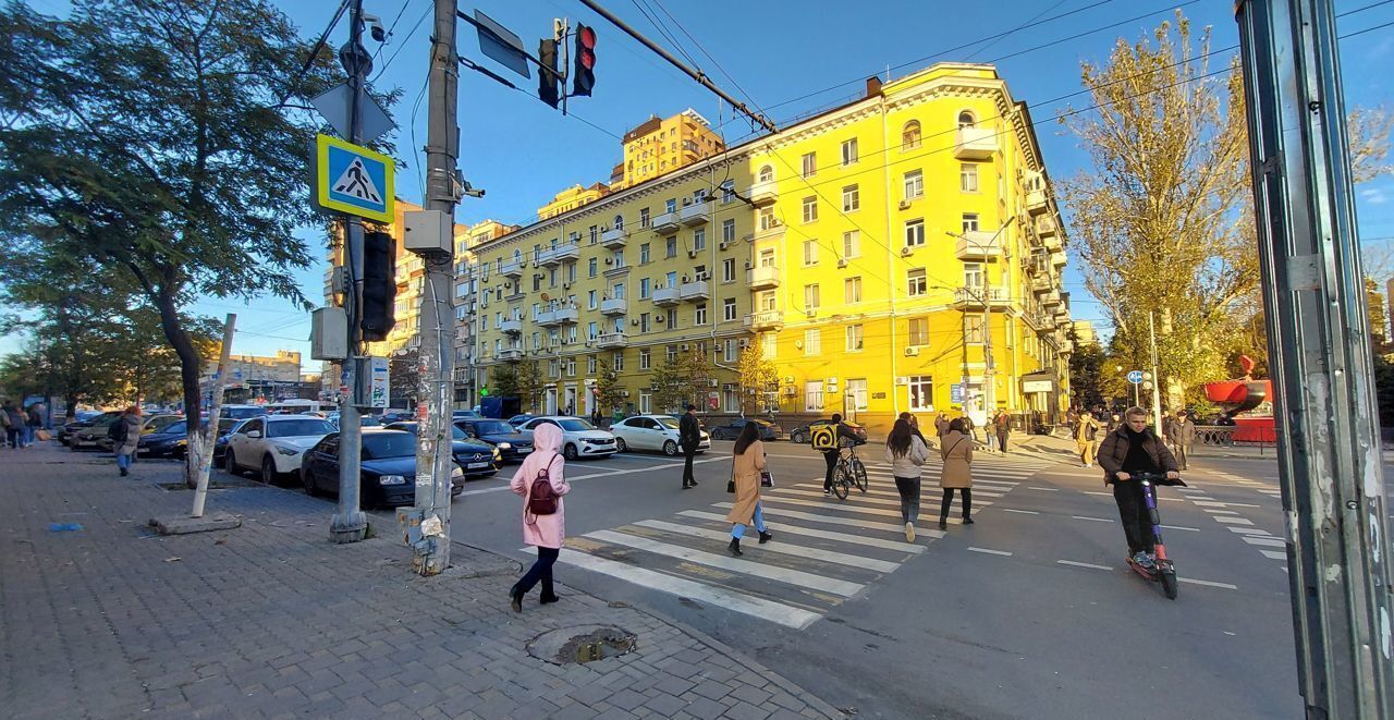 торговое помещение г Ростов-на-Дону р-н Кировский пр-кт Ворошиловский 34 фото 7