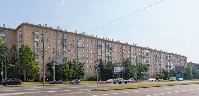 метро Университет пр-кт Вернадского 9/10 муниципальный округ Гагаринский фото