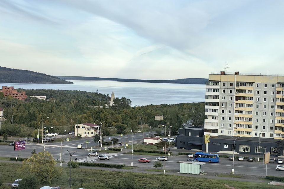 квартира г Братск улица Депутатская, 17, Братск городской округ фото 7