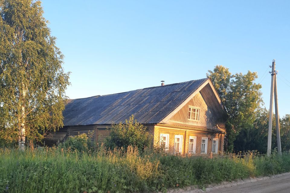 дом р-н Вельский д Притыкинская ул Центральная 33 фото 9