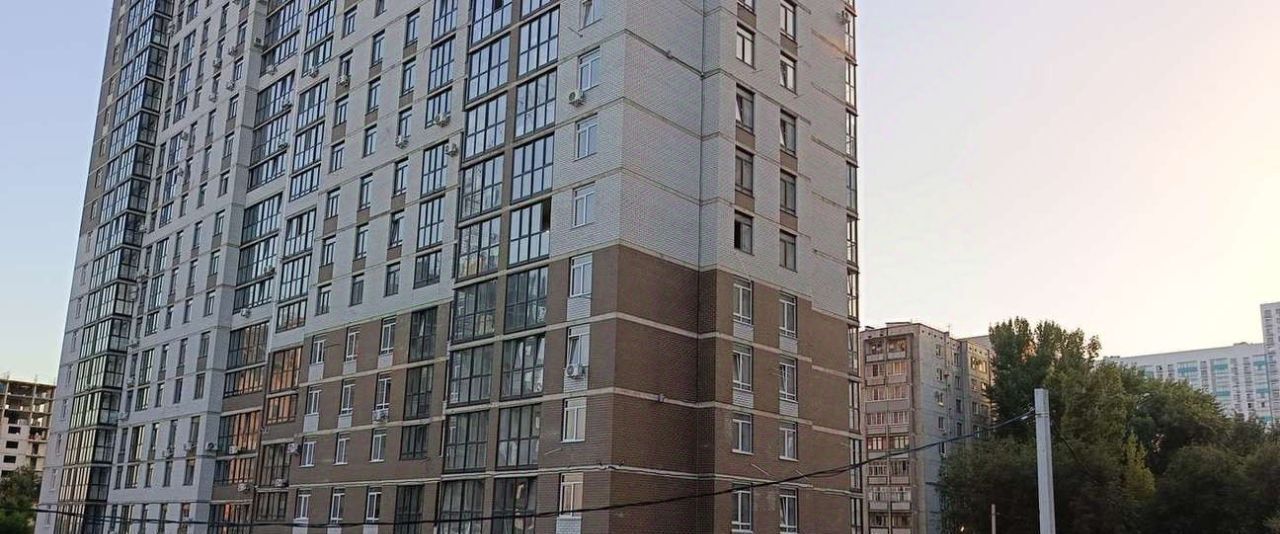 квартира г Волгоград р-н Дзержинский б-р 30-летия Победы 32 фото 3