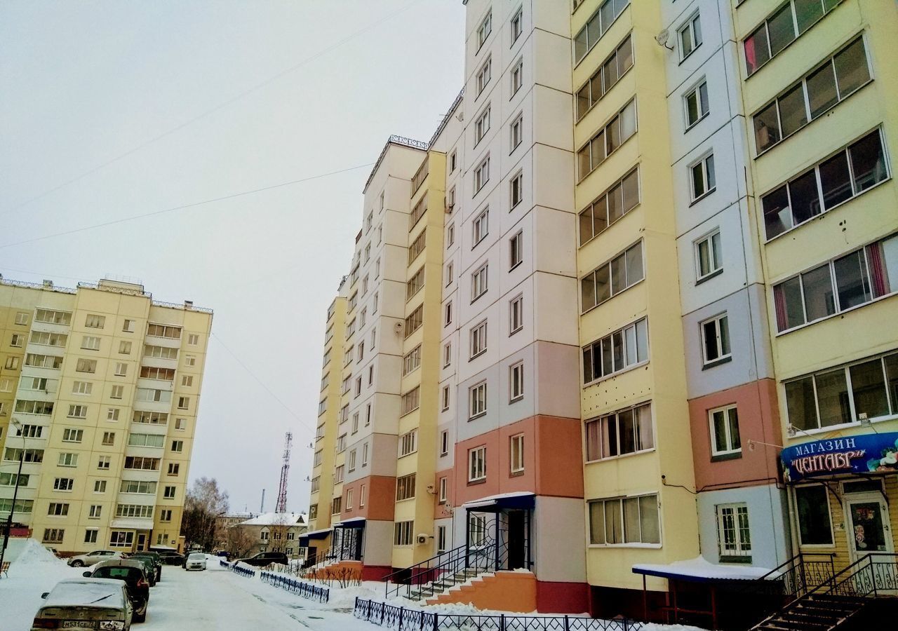 квартира г Тобольск 4-й мкр-н, 36/1 фото 1