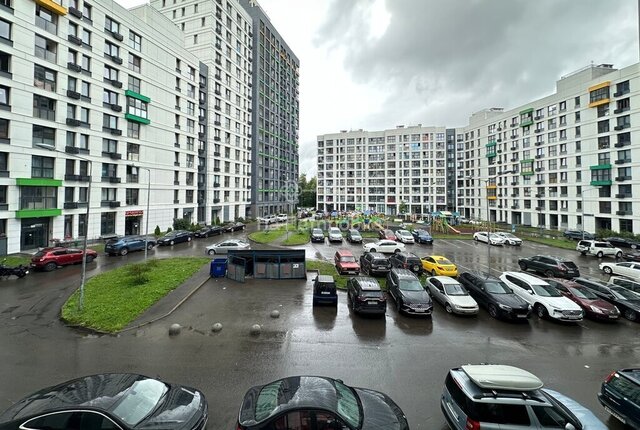 метро Новодачная б-р Академика Ландау 5к/1 Московская область фото