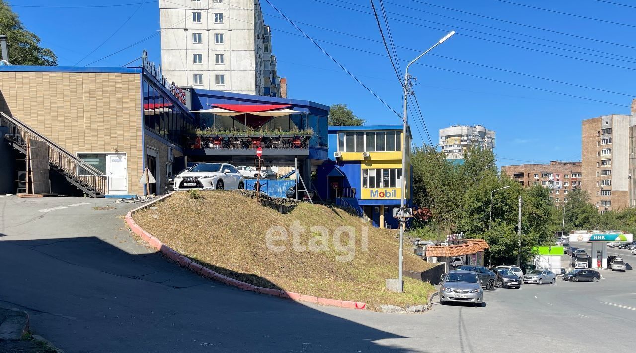 торговое помещение г Владивосток р-н Ленинский пр-кт Красного Знамени 104а фото 2