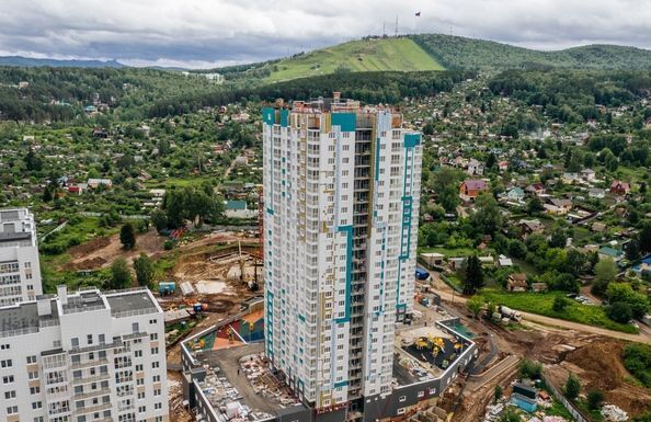 квартира г Красноярск р-н Октябрьский ул. Вильского/Лесопарковая, стр. 2 фото 3