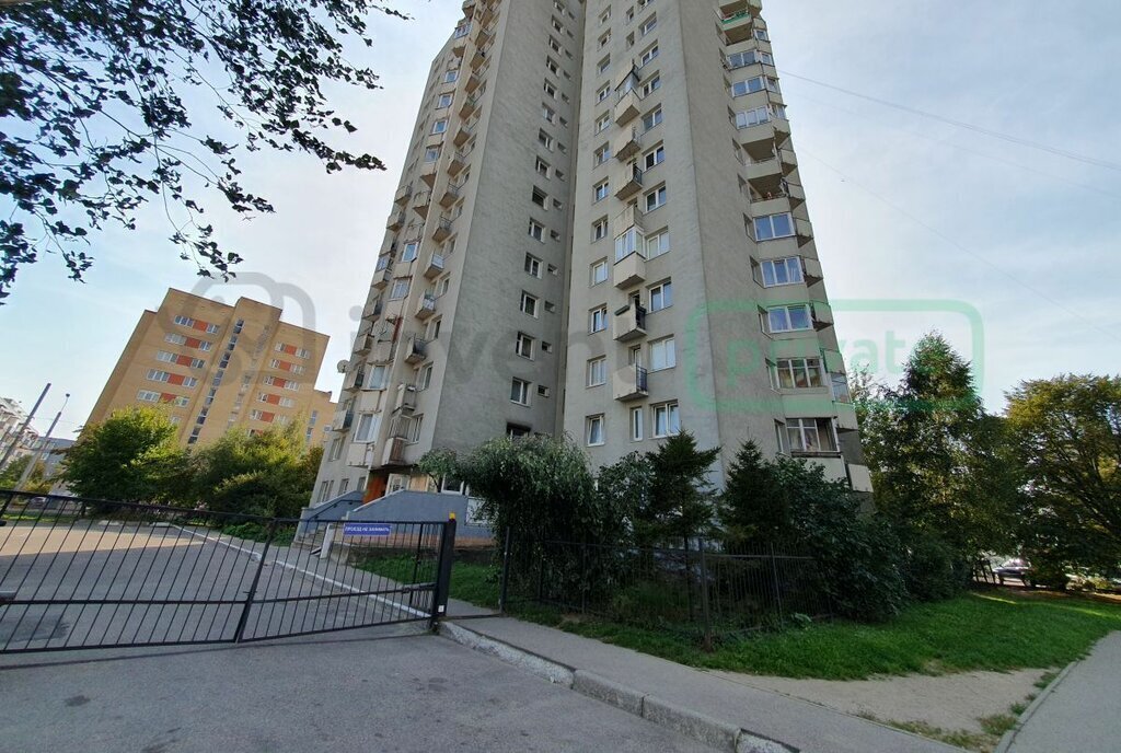 квартира г Калининград р-н Московский ул Батальная 92 фото 1