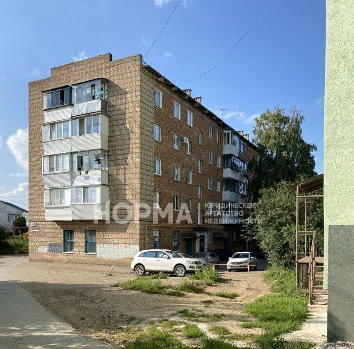 квартира г Октябрьский 21-й микрорайон 4/5 фото 3