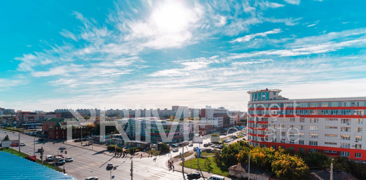 квартира г Омск р-н Центральный ул 10 лет Октября 43/1 Центральный АО фото 2