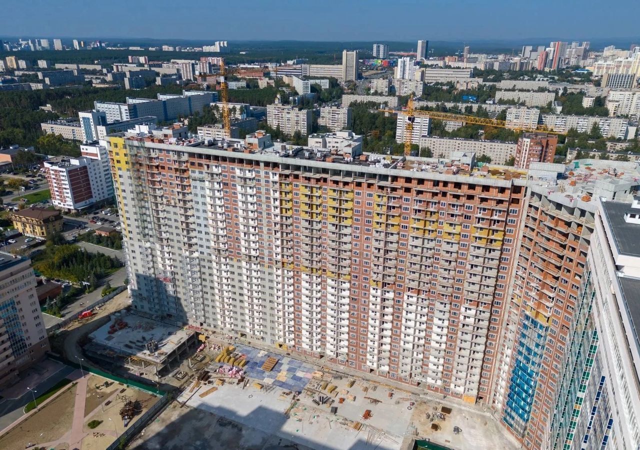 квартира г Екатеринбург р-н Ленинский Чкаловская ул Громова 26 фото 3