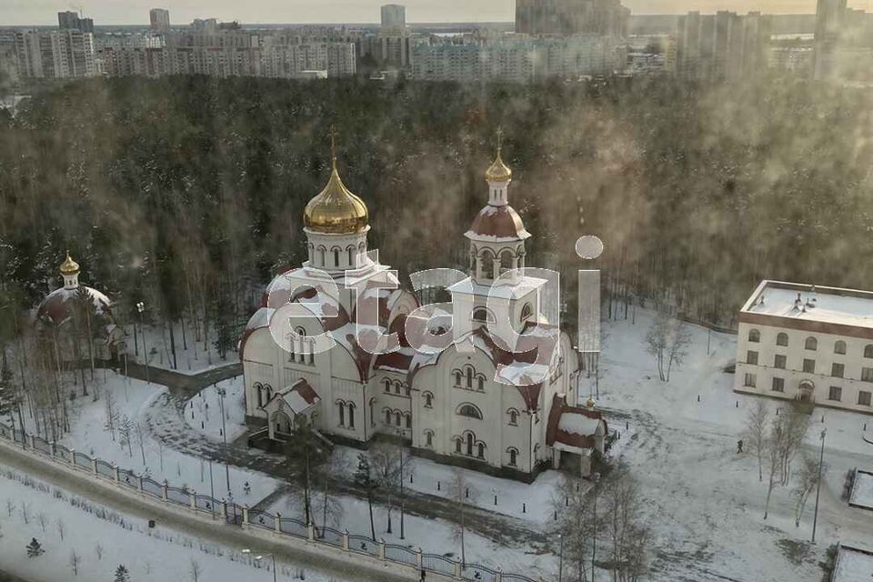 квартира г Сургут ул Университетская 17 городской округ Сургут фото 1