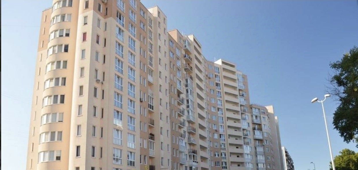 квартира г Калининград р-н Ленинградский ул Гайдара 122 фото 1