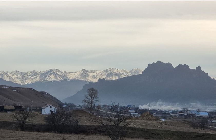 дом р-н Карачаевский п Кубрань ул Садовая Орджоникидзевский фото 4