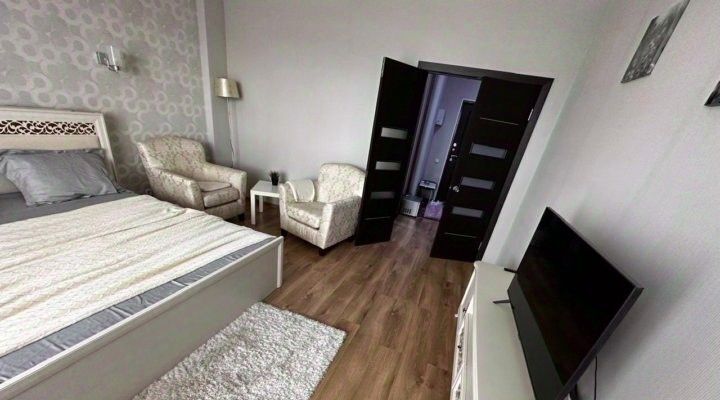 квартира г Красноярск р-н Советский ул Алексеева 43 фото 2