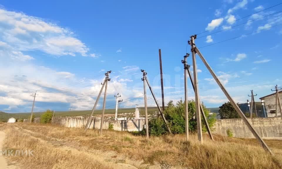 земля р-н Бахчисарайский село Танковое фото 3