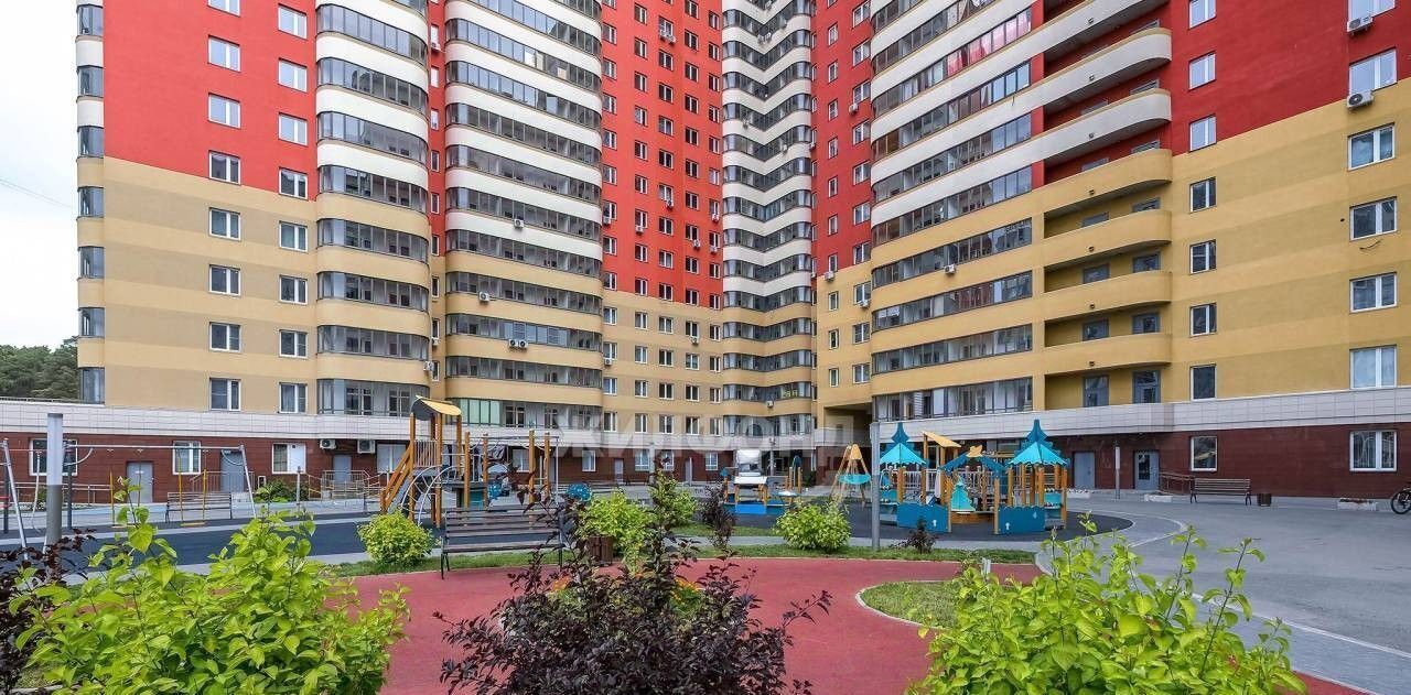 квартира г Новосибирск метро Площадь Гарина-Михайловского ул Сухарная 96/3 фото 22