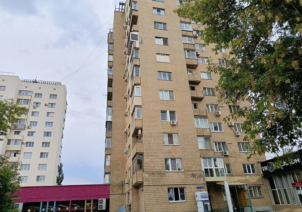 квартира г Волгоград р-н Ворошиловский ул им. Калинина 23 фото 21