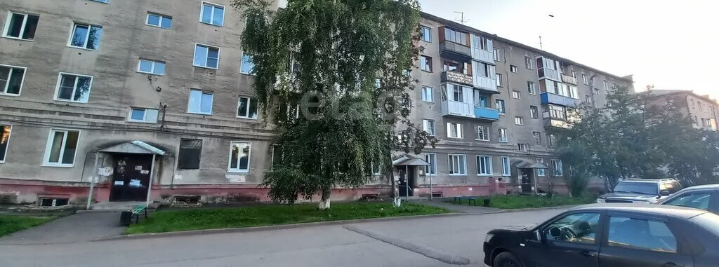 квартира г Кемерово р-н Кировский ул Леонова 26а фото 2