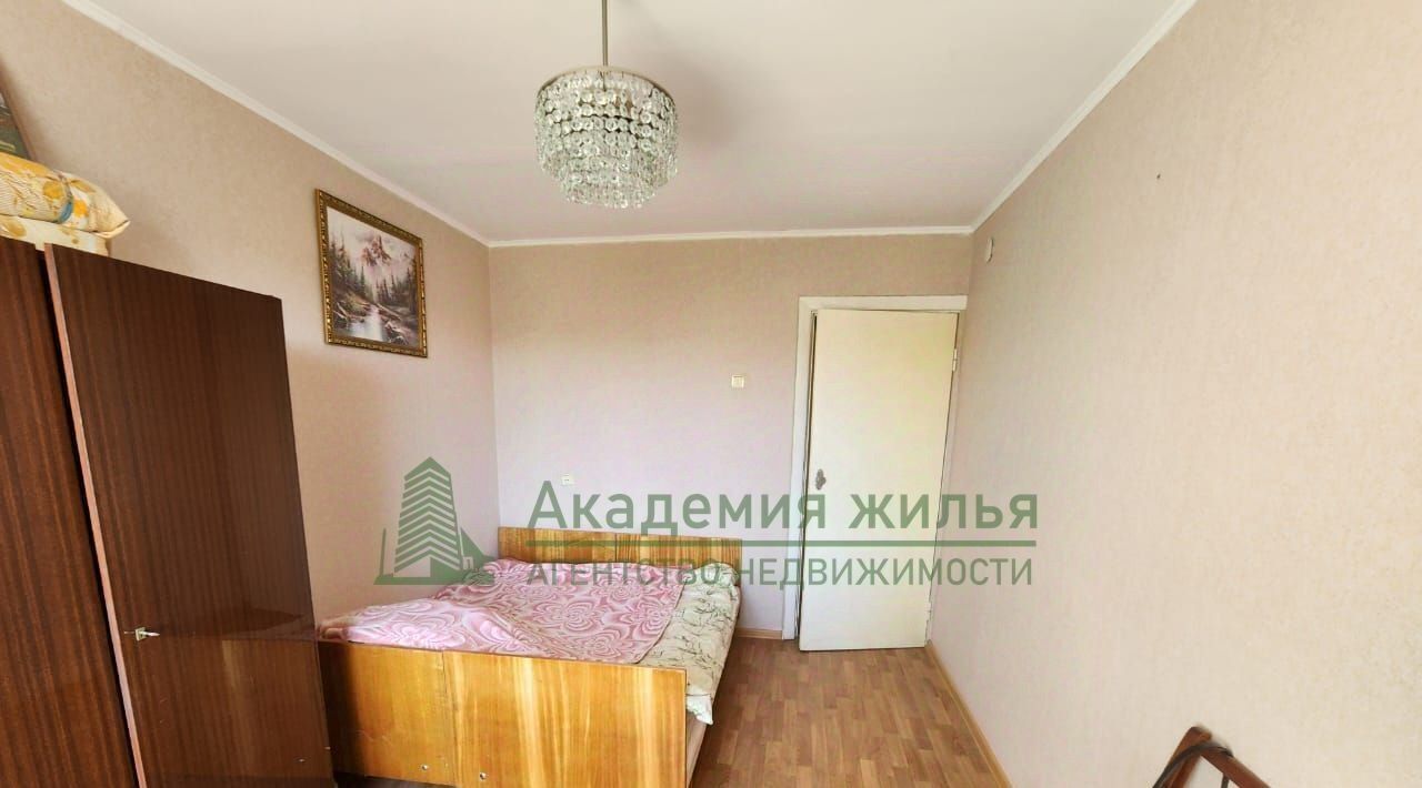 квартира г Саратов п Шарковка р-н Заводской 3 фото 5