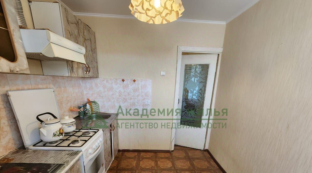 квартира г Саратов п Шарковка р-н Заводской 3 фото 8