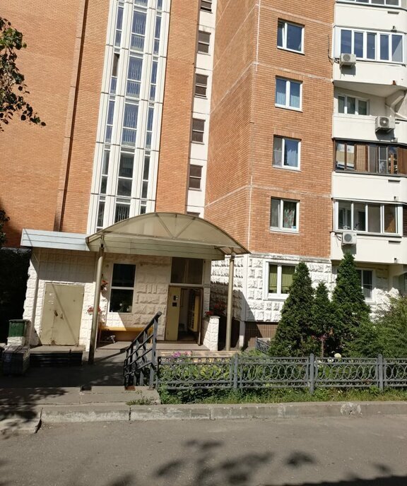 квартира г Москва метро Щукинская ул Авиационная 72к/2 фото 17