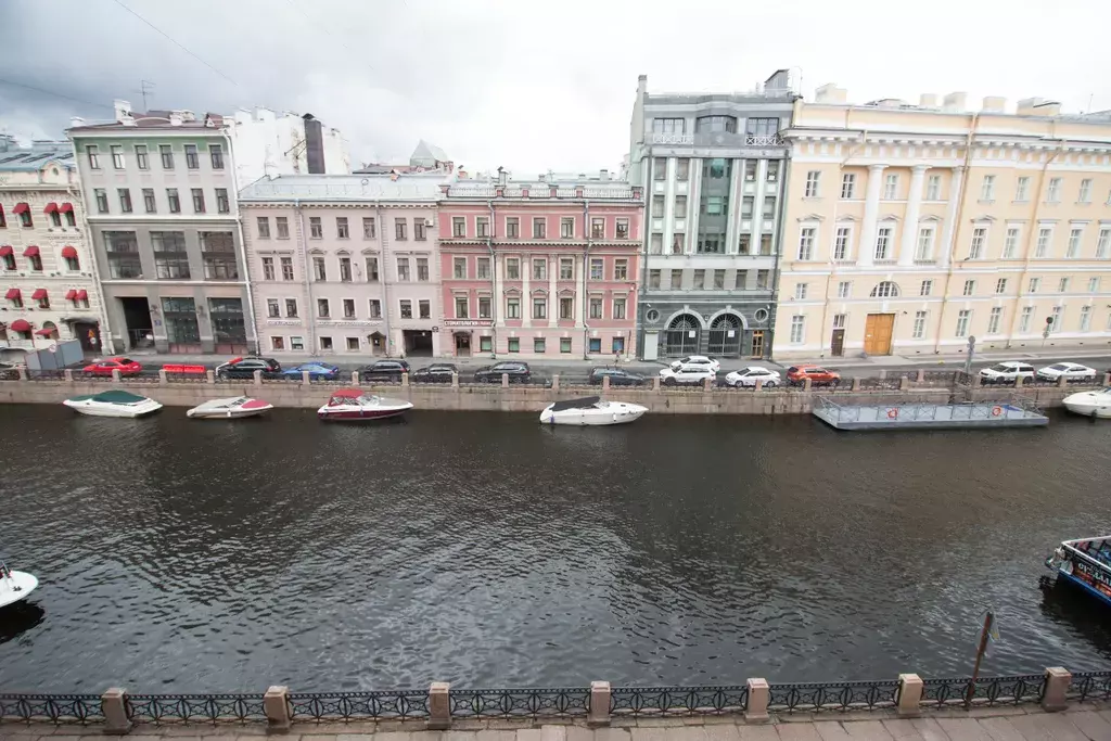 квартира г Санкт-Петербург метро Невский Проспект наб Реки Мойки 40 Ленинградская область фото 1