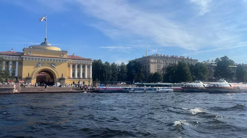 квартира г Санкт-Петербург метро Адмиралтейская наб Адмиралтейская 6 Ленинградская область фото 2