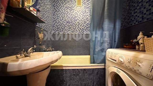 квартира г Новосибирск р-н Кировский ул Зорге 183 Площадь Маркса фото 15