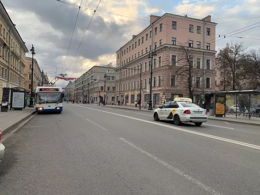 квартира г Санкт-Петербург метро Площадь Восстания пр-кт Невский 113/4 Ленинградская область фото 15