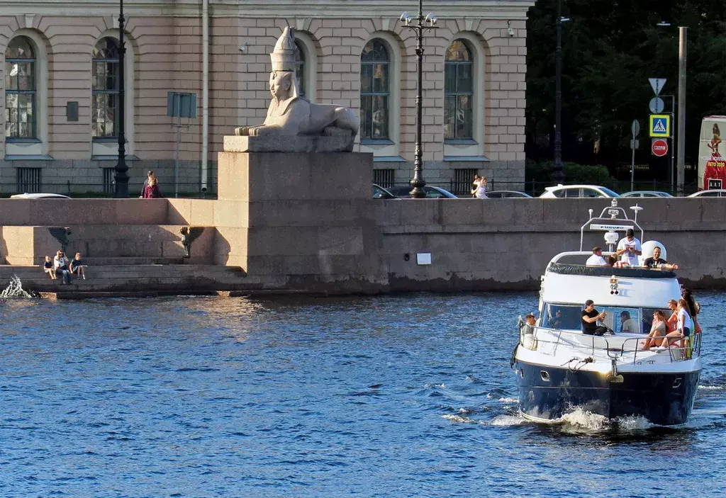 квартира г Санкт-Петербург метро Василеостровская ул Галерная 26 Ленинградская область фото 28