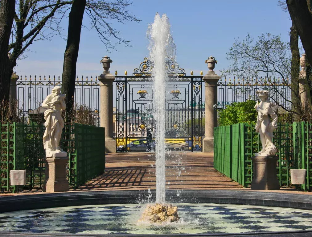 квартира г Санкт-Петербург метро Невский Проспект ул Миллионная 4/1 Ленинградская область фото 9