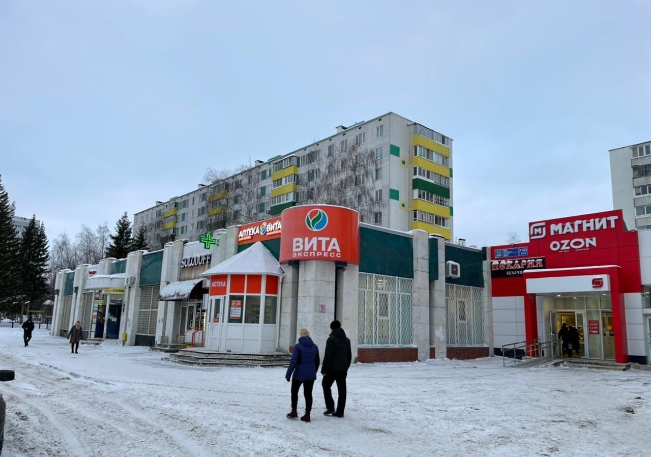 торговое помещение г Набережные Челны р-н Центральный 18-й комплекс 13 фото 1